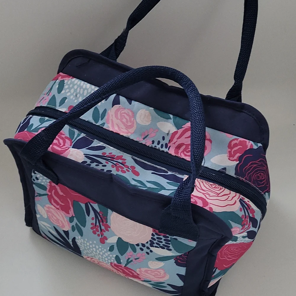 Lunch box or makeup case